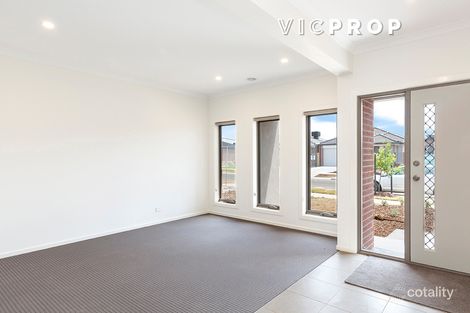 Property photo of 19 Design Drive Point Cook VIC 3030