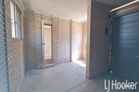 Property photo of 8 Rocklea Place Silver Sands WA 6210
