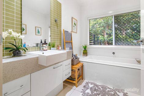 Property photo of 2 Goundry Drive Holmview QLD 4207