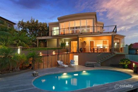 Property photo of 17 Soniver Road North Curl Curl NSW 2099