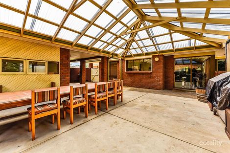 Property photo of 18 Bellshire Place Mount Gambier SA 5290