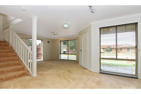 Property photo of 17 Rocklea Crescent Skye VIC 3977