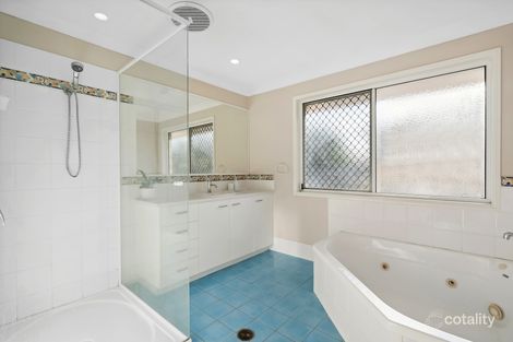 Property photo of 8 Hall Court Upper Kedron QLD 4055