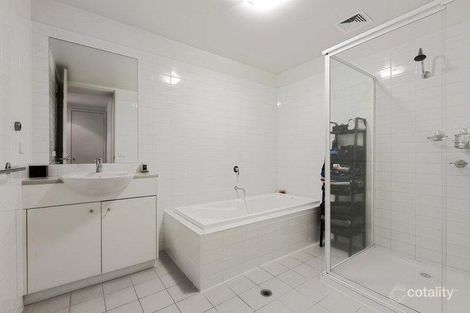 Property photo of 11/440 Hampton Street Hampton VIC 3188