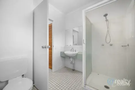 Property photo of 5/38 Cairns Street Cairns North QLD 4870
