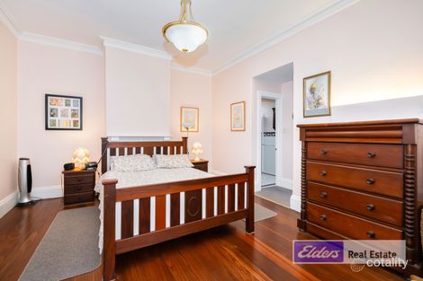 Property photo of 34 Serpentine Road Albany WA 6330