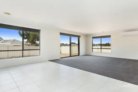 Property photo of 2 Mallee Place Epsom VIC 3551
