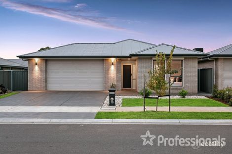 16 Piovesan Dr, Paralowie, SA 5108