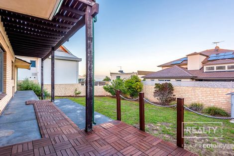 Property photo of 20 Floyd Street Trigg WA 6029