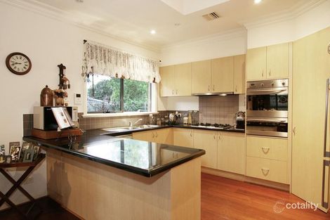 Property photo of 2/696 Canterbury Road Vermont VIC 3133