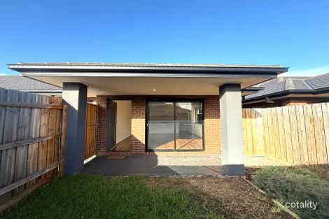 3/6 Mckay Pl, Melton South, VIC 3338