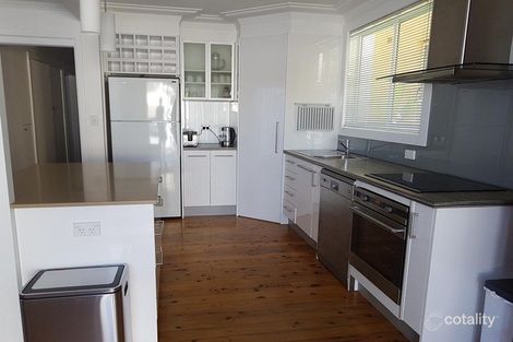 Property photo of 58 Pitt Road North Curl Curl NSW 2099