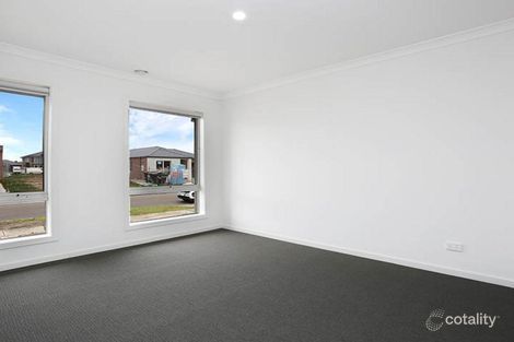 Property photo of 28 Anglers Avenue Point Cook VIC 3030