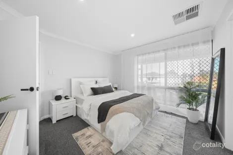 Property photo of 24 Cantara Rise Ocean Reef WA 6027