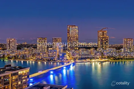 Property photo of 1811/13-17 Verona Drive Wentworth Point NSW 2127