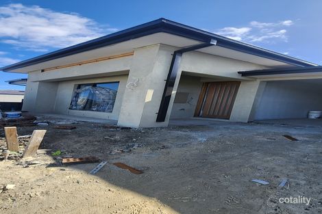 9 Mound Ave, Donnybrook, VIC 3064