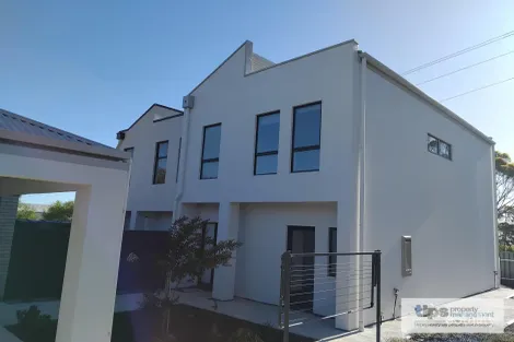 1/50 Smugglers Dr, Seaford Rise, SA 5169