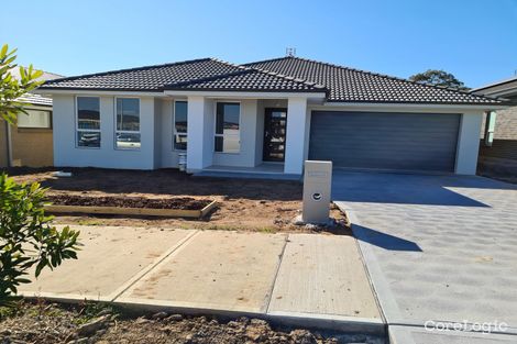 Property photo of 26 Kurrabung Drive Fletcher NSW 2287