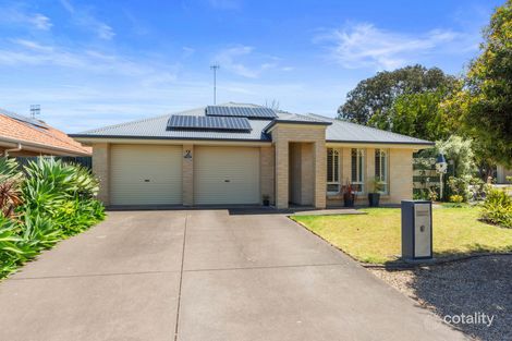 2 Manning Ave, Encounter Bay, SA 5211