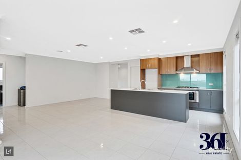 Property photo of 3 Amity Way Truganina VIC 3029