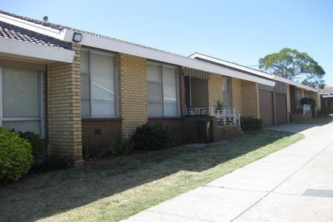 Property photo of 8/122 Atherton Road Oakleigh VIC 3166