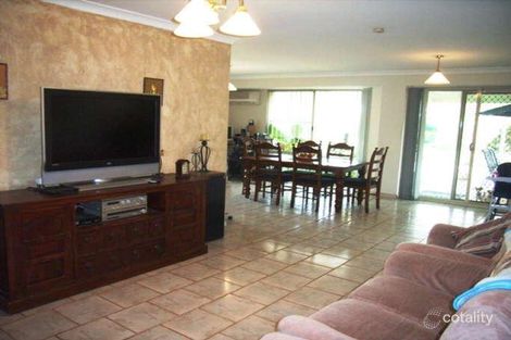 Property photo of 12 Railton Place Dudley Park WA 6210