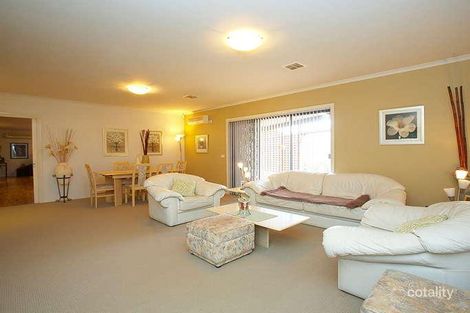 Property photo of 7 Irvine Court Altona Meadows VIC 3028