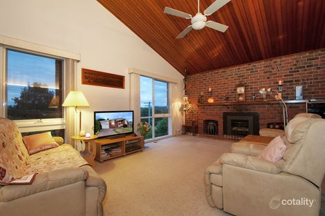 Property photo of 57 Wandana Crescent Mooroolbark VIC 3138