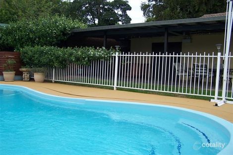Property photo of 2 Beveridge Crescent Dubbo NSW 2830