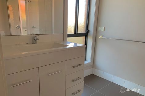 Property photo of 33 Tucker Street Griffith NSW 2680