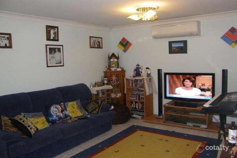 Property photo of 28 Winten Drive Glendenning NSW 2761