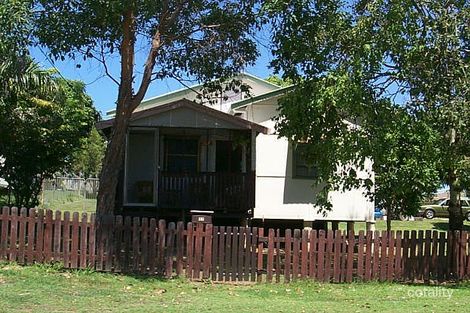Property photo of 11 Beach Avenue Tannum Sands QLD 4680