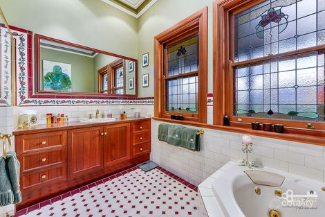 Property photo of 18 Turnbull Drive Worrolong SA 5291