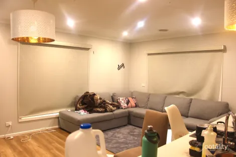 Property photo of 4 Bobby Drive Tarneit VIC 3029