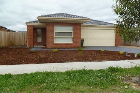 Property photo of 34 Ovens Circuit Whittlesea VIC 3757