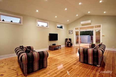 Property photo of 17 Carthew Grove Preston VIC 3072