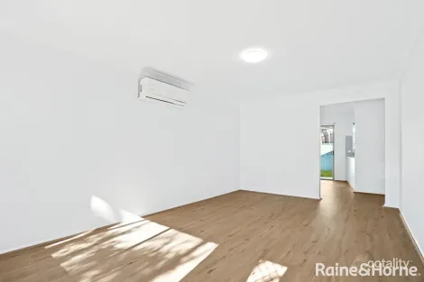Property photo of 20/12-14 Barker Street St Marys NSW 2760