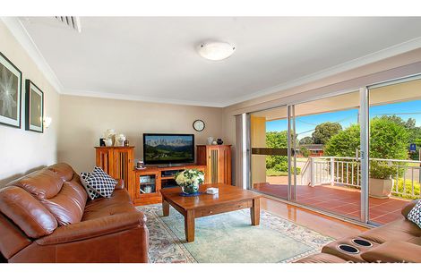 Property photo of 10 Lomond Crescent Winston Hills NSW 2153