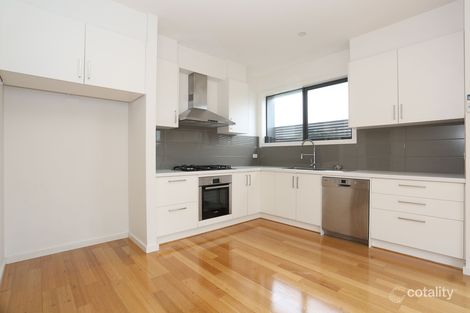 Property photo of 10 Yarrabing Lane Clifton Hill VIC 3068