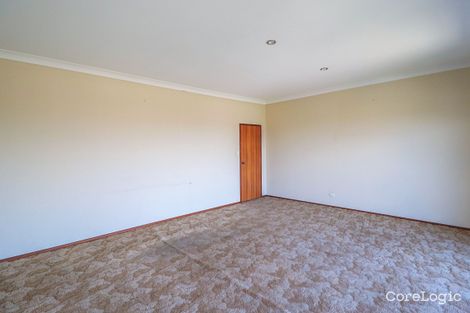 Property photo of 66 Carnavon Crescent Georges Hall NSW 2198