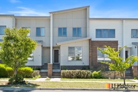 37a Madgwick St, Coombs, ACT 2611