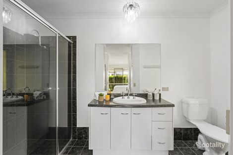 Property photo of 1 Palmerston Drive Oxenford QLD 4210