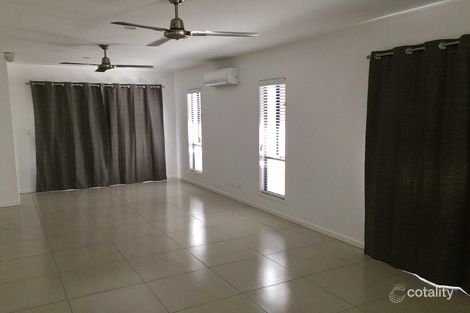 Property photo of 10 Waterway Drive Birtinya QLD 4575
