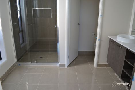 Property photo of 14 Seuss Drive Officer VIC 3809