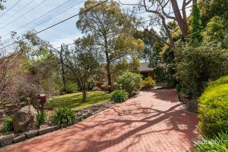Property photo of 17 Mountain Drive Mooroolbark VIC 3138