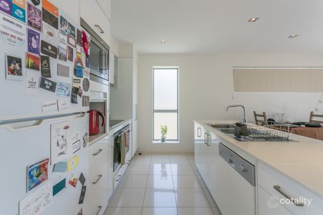 2/11 Huddart St, Alderley, QLD 4051