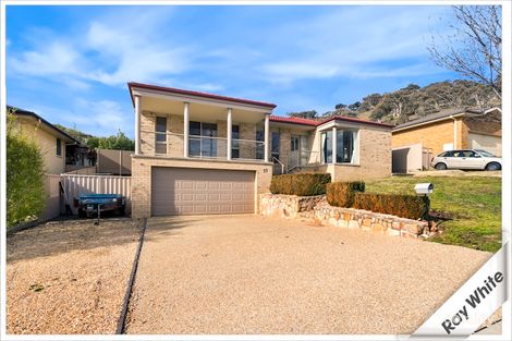 Property photo of 11 Alison Ashby Crescent Banks ACT 2906