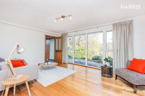 Property photo of 4 Dell Road Stirling SA 5152