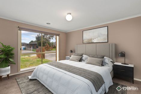 Property photo of 8 Valma Avenue Cranbourne VIC 3977
