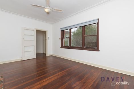 Property photo of 125 Ewen Street Doubleview WA 6018